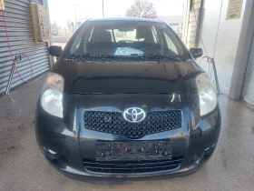 Toyota Yaris 1.1 бензин клима , снимка 3