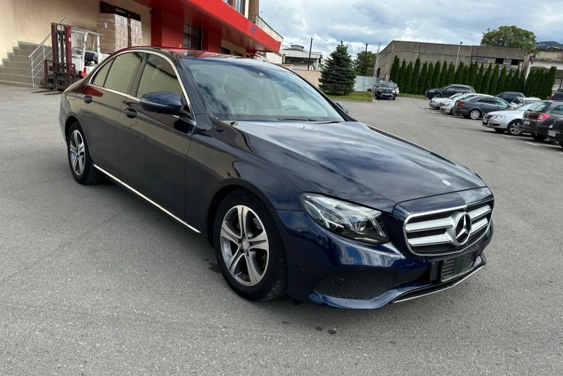 Mercedes-Benz E 220 2.0CDI - УНИКАТ - РЕАЛНИ КИЛОМЕТРИ, снимка 3 - Автомобили и джипове - 47258455