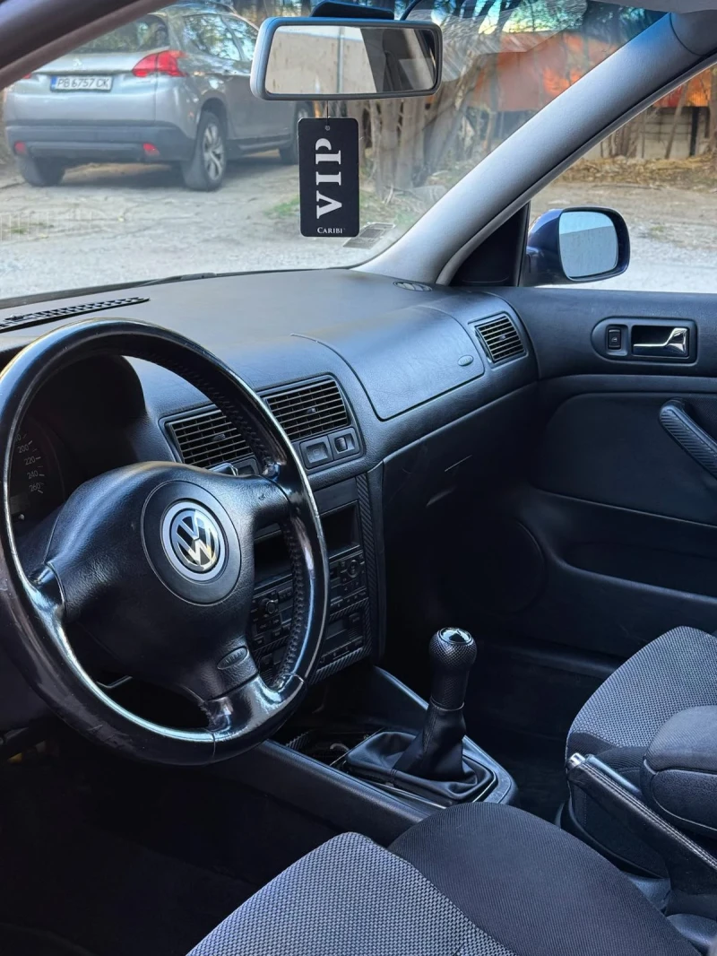 VW Golf 1.9TDi, снимка 5 - Автомобили и джипове - 47643446