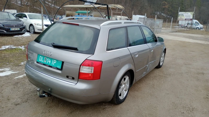 Audi A4 1.9TDi klimatronik , снимка 4 - Автомобили и джипове - 49260569