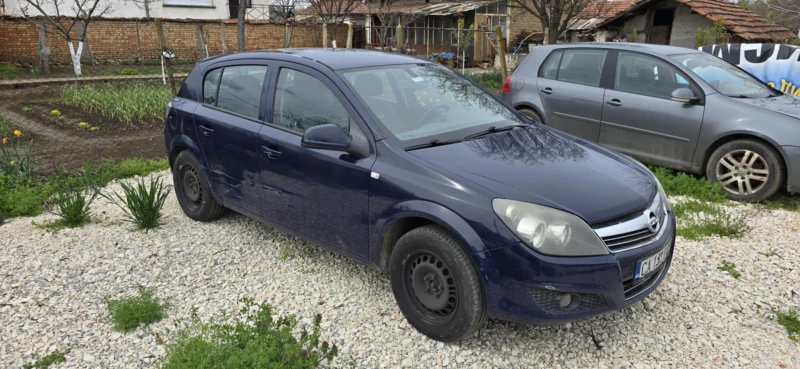 Opel Astra 1.7CDTI, снимка 3 - Автомобили и джипове - 51665322