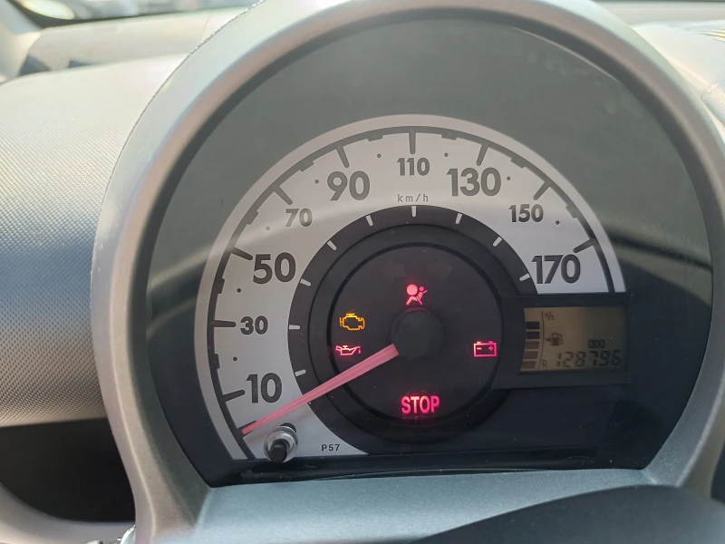 Citroen C1, снимка 13 - Автомобили и джипове - 52640176