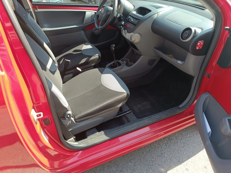 Citroen C1, снимка 9 - Автомобили и джипове - 52640176