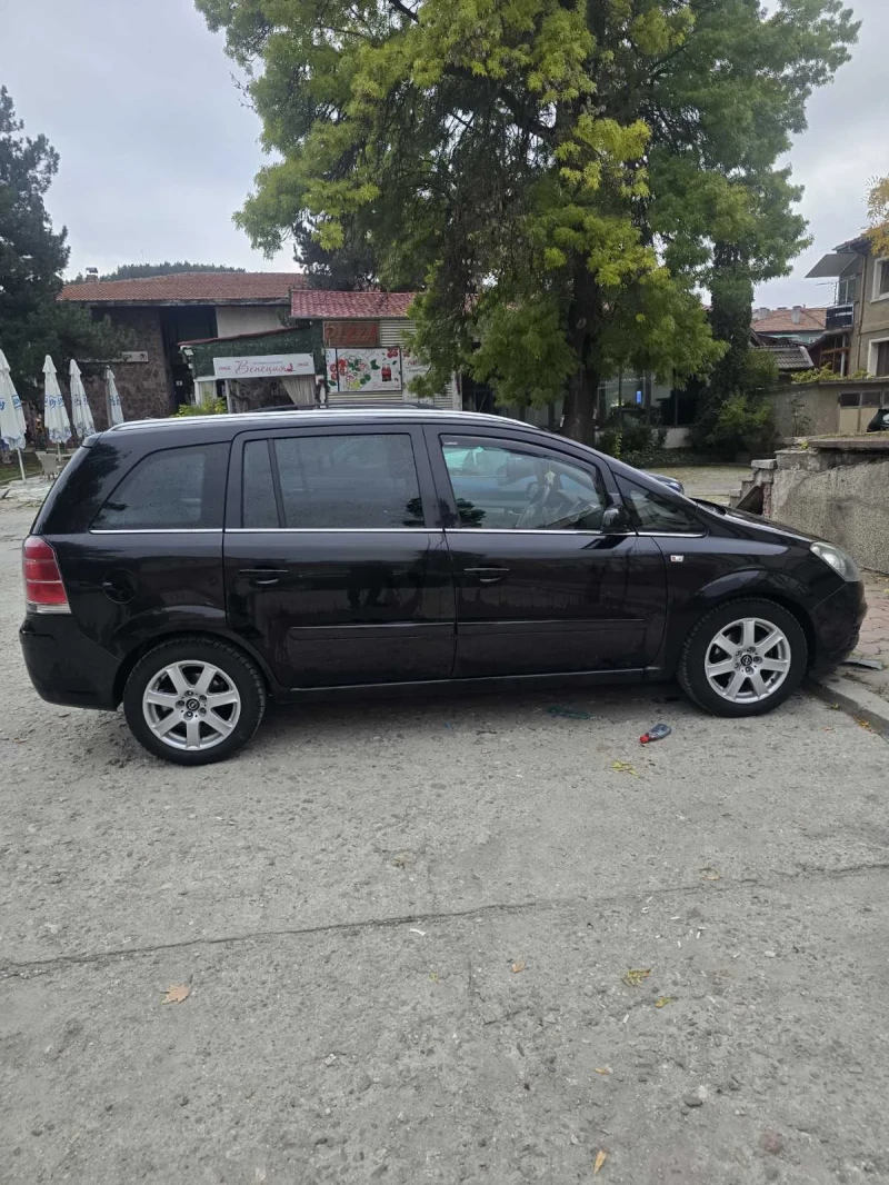 Opel Zafira, снимка 8 - Автомобили и джипове - 52055402