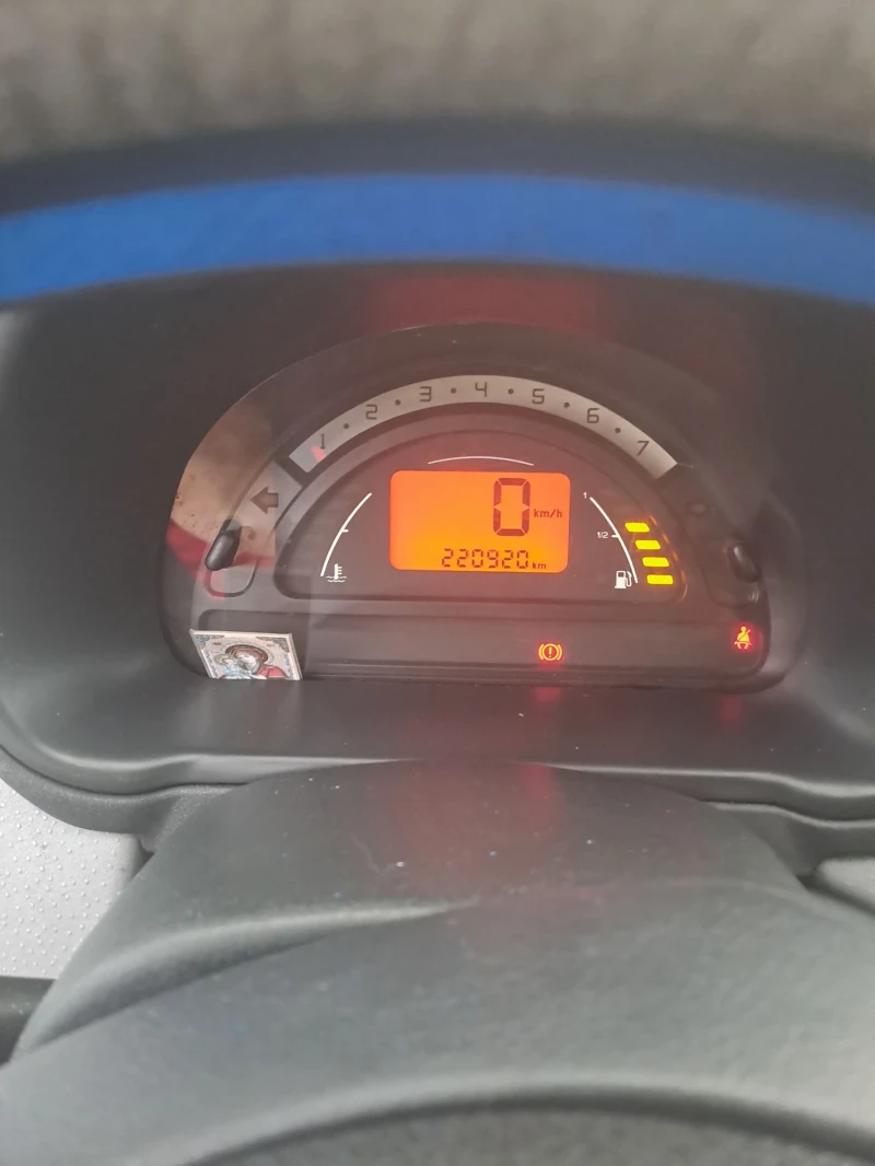 Citroen C3, снимка 8 - Автомобили и джипове - 52090951