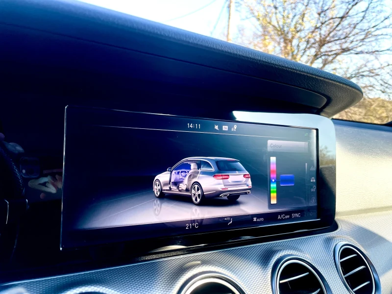 Mercedes-Benz E 220 9G, Avantgarde , снимка 7 - Автомобили и джипове - 52589871