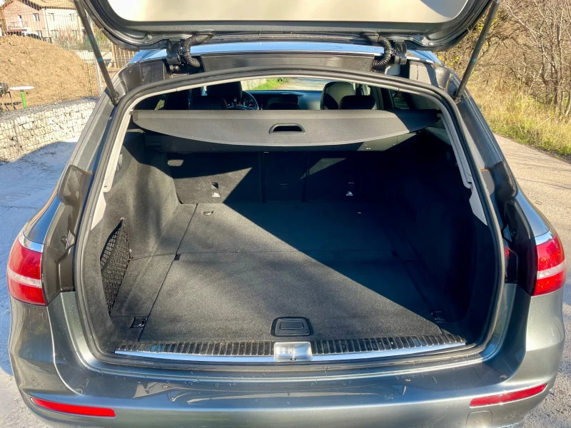 Mercedes-Benz E 220 9G, Avantgarde , снимка 10 - Автомобили и джипове - 52589871