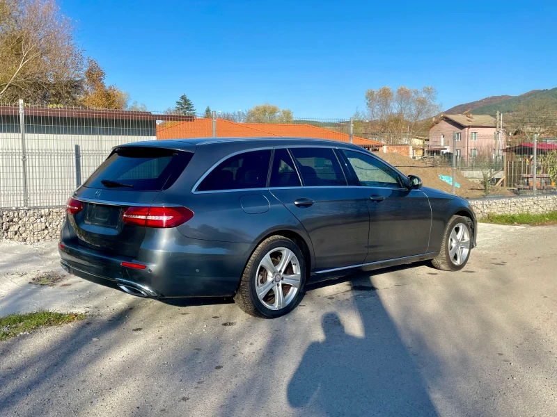 Mercedes-Benz E 220 9G, Avantgarde , снимка 3 - Автомобили и джипове - 52589871