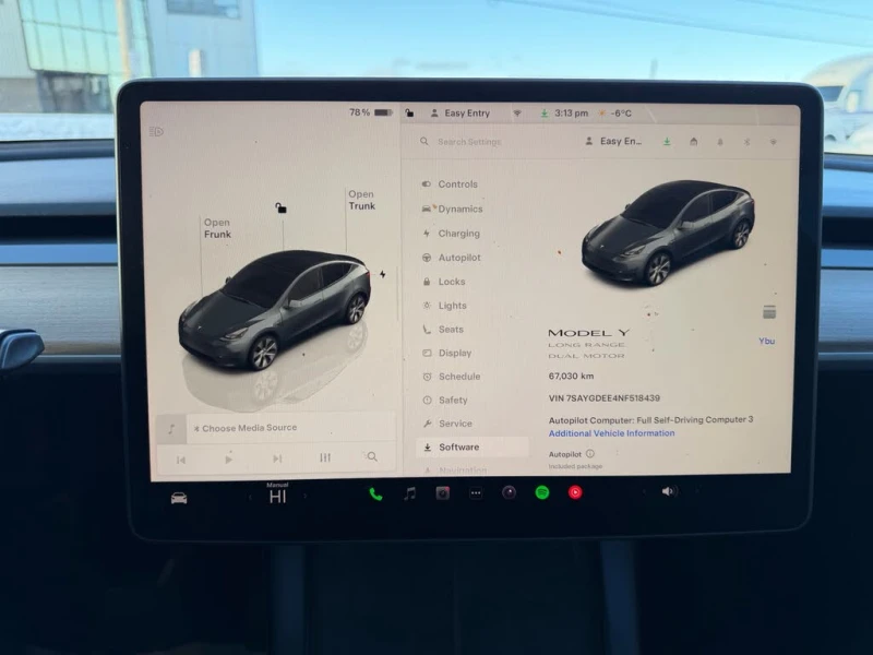 Tesla Model Y  Long* Range* AWD* АвтоКредит* (ЦЕНА ДО БГ), снимка 14 - Автомобили и джипове - 52769700