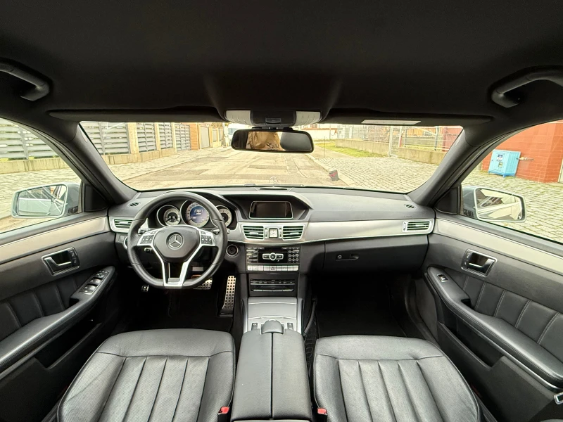 Mercedes-Benz E 250 AMG-PAKET-FACELIFT-4X4-AVTOMAT-ШВЕЙЦАРИЯ, снимка 11 - Автомобили и джипове - 53261802