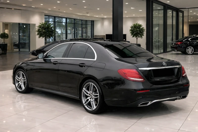 Mercedes-Benz E 220 AMG/PANO/BURM/FULL, снимка 3 - Автомобили и джипове - 53296087