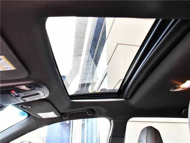 Subaru Outback Wilderness | AWD | EyeSight, снимка 4 - Автомобили и джипове - 56109284