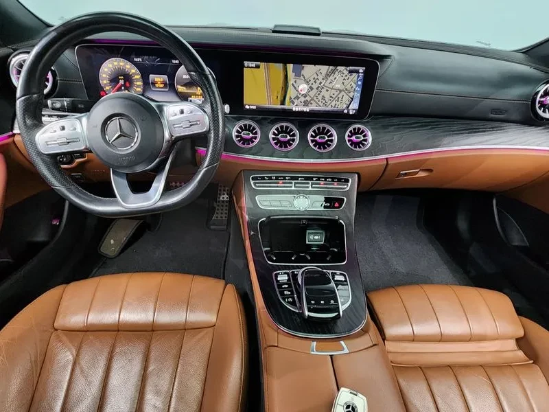 Mercedes-Benz E 220 HEAD UP/DISTRONIC/360 VIEW/BURMESTER, снимка 7 - Автомобили и джипове - 56737103