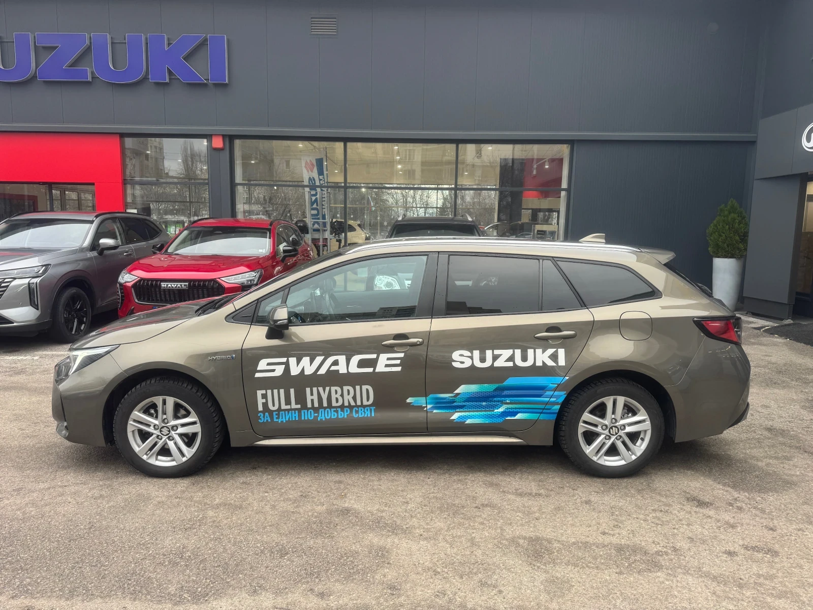 Suzuki Swace GL+  Hybrid НОВ АВТОМОБИЛ - изображение 4