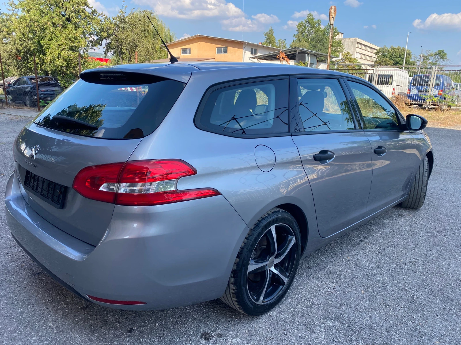 Peugeot 308 1.6 НDI - 92ps - изображение 7