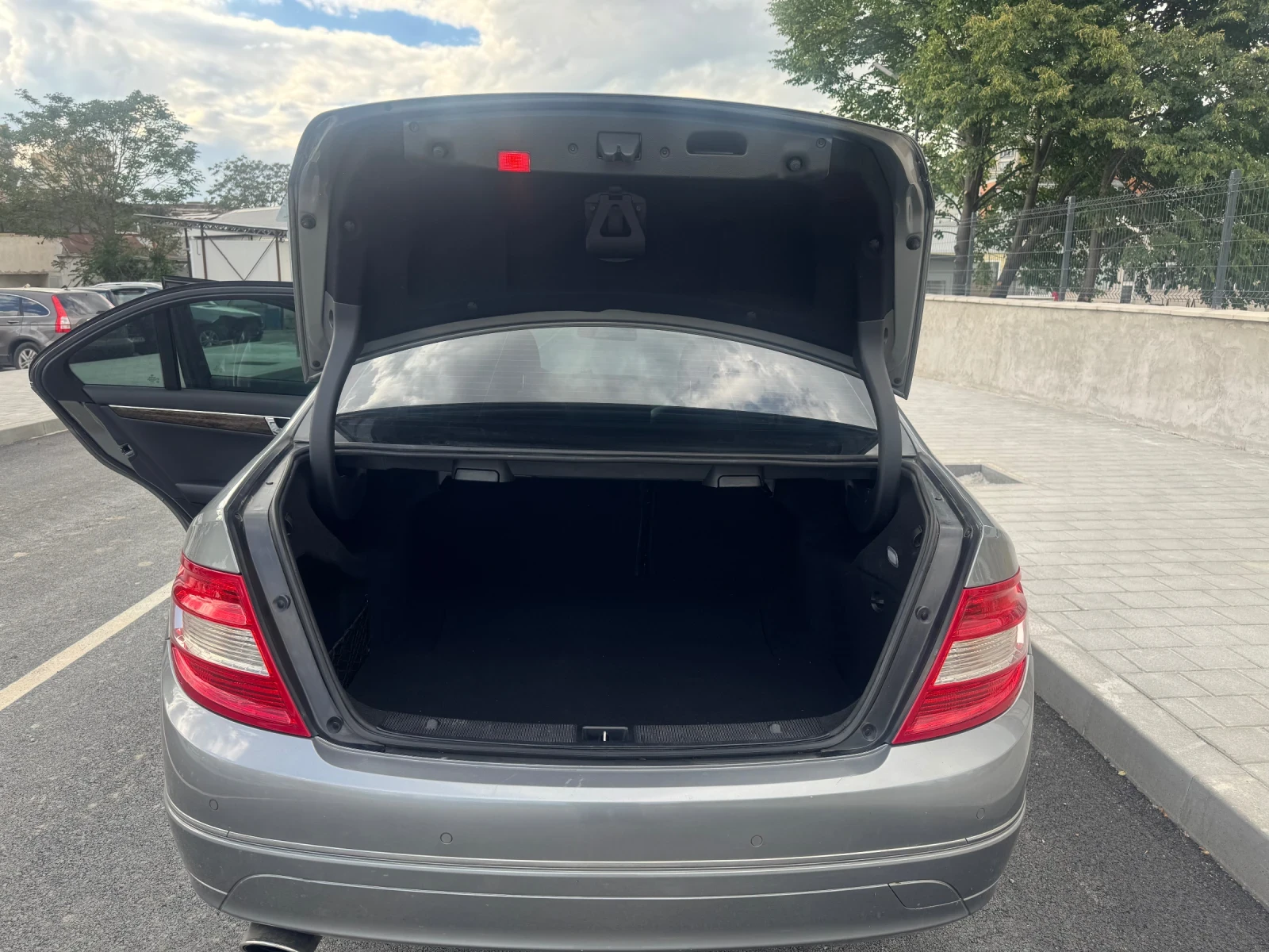 Mercedes-Benz C 200 1.8 CGI - изображение 7