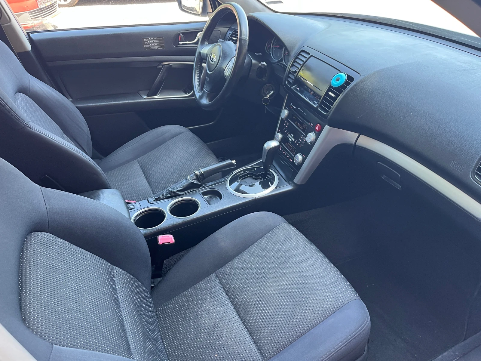 Subaru Legacy 2.0 AWD Автоматик - изображение 9