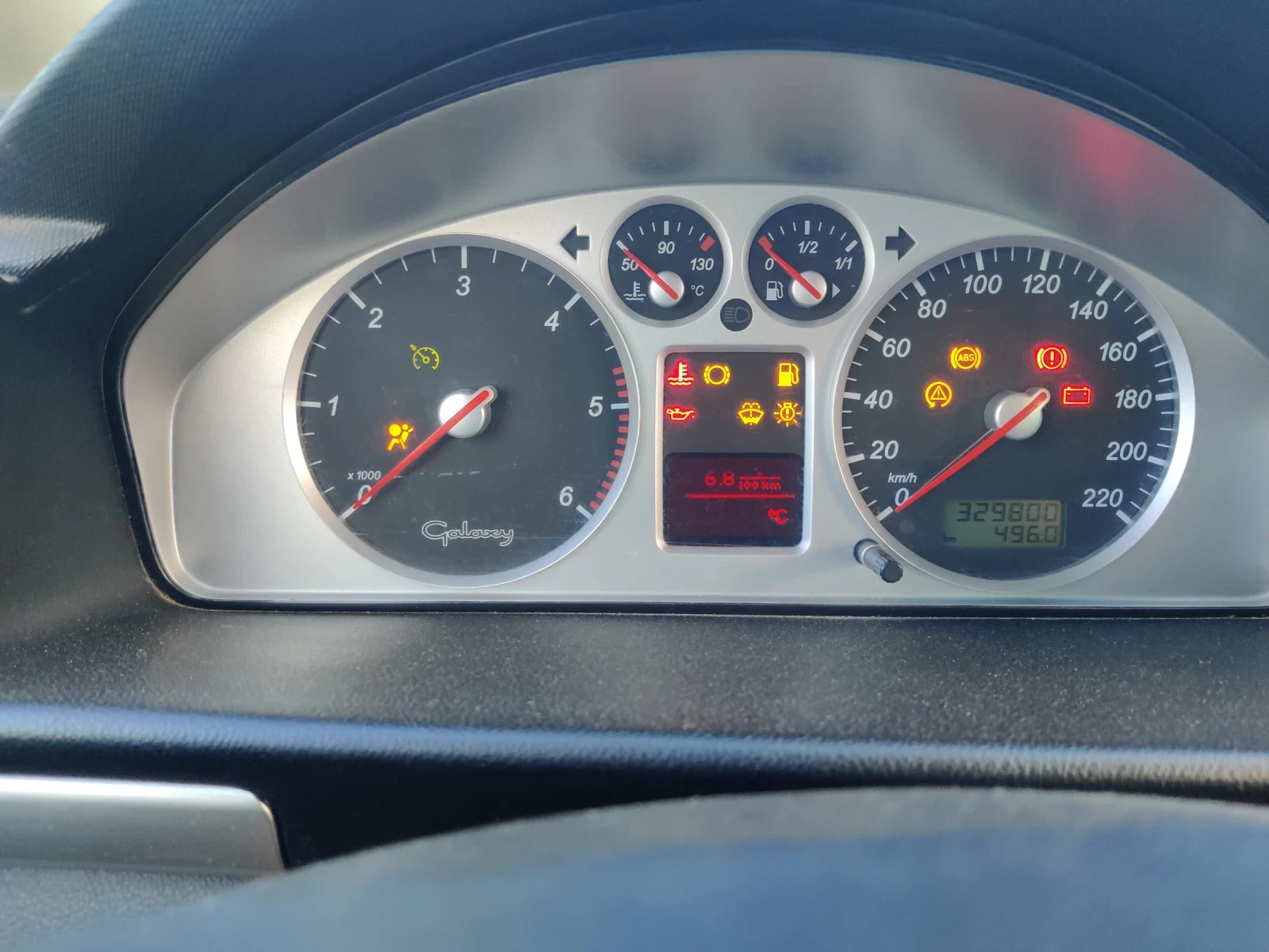 Ford Galaxy 1.9 TDI 116 - изображение 8