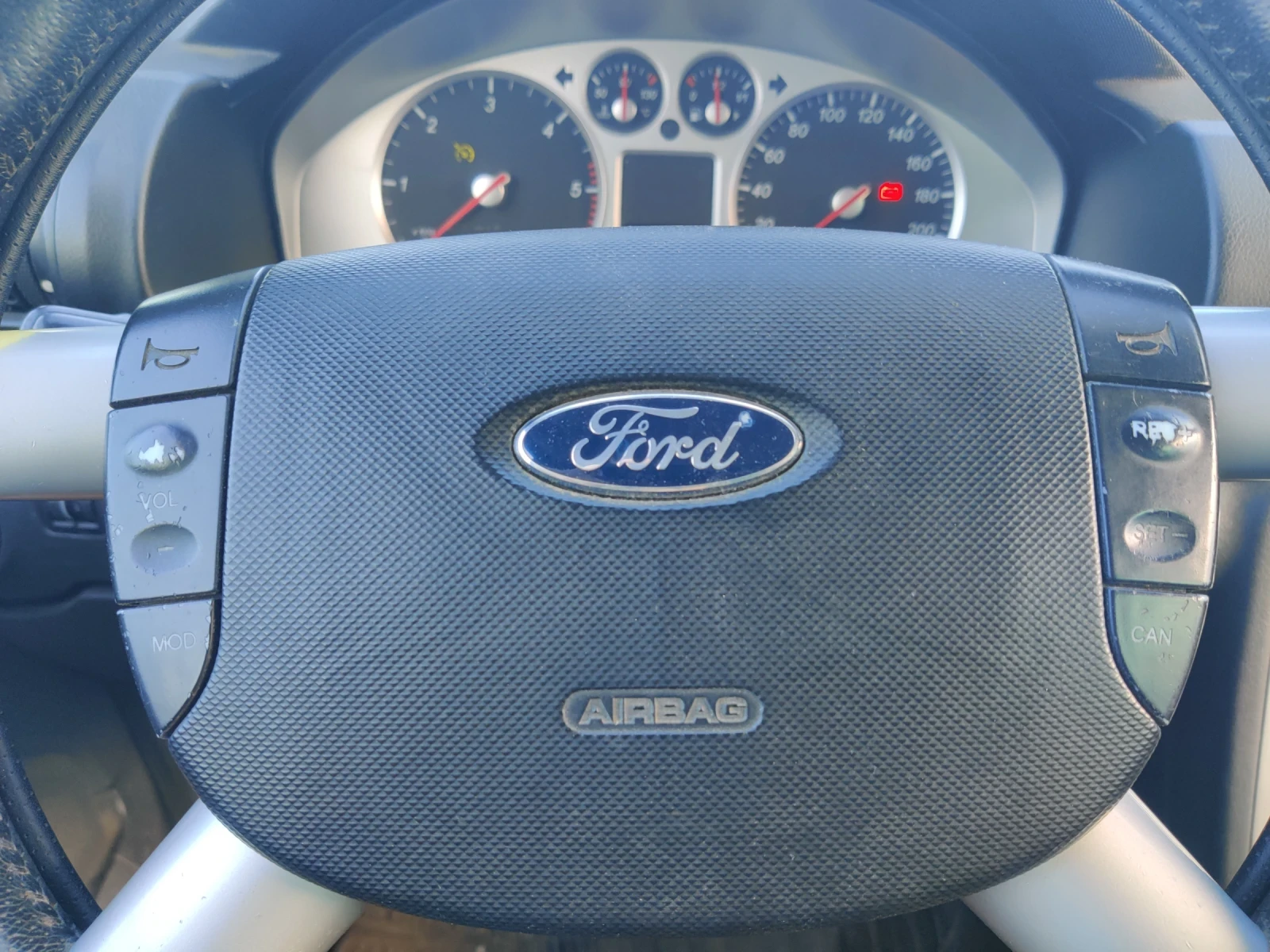 Ford Galaxy 1.9 TDI 116 - изображение 10