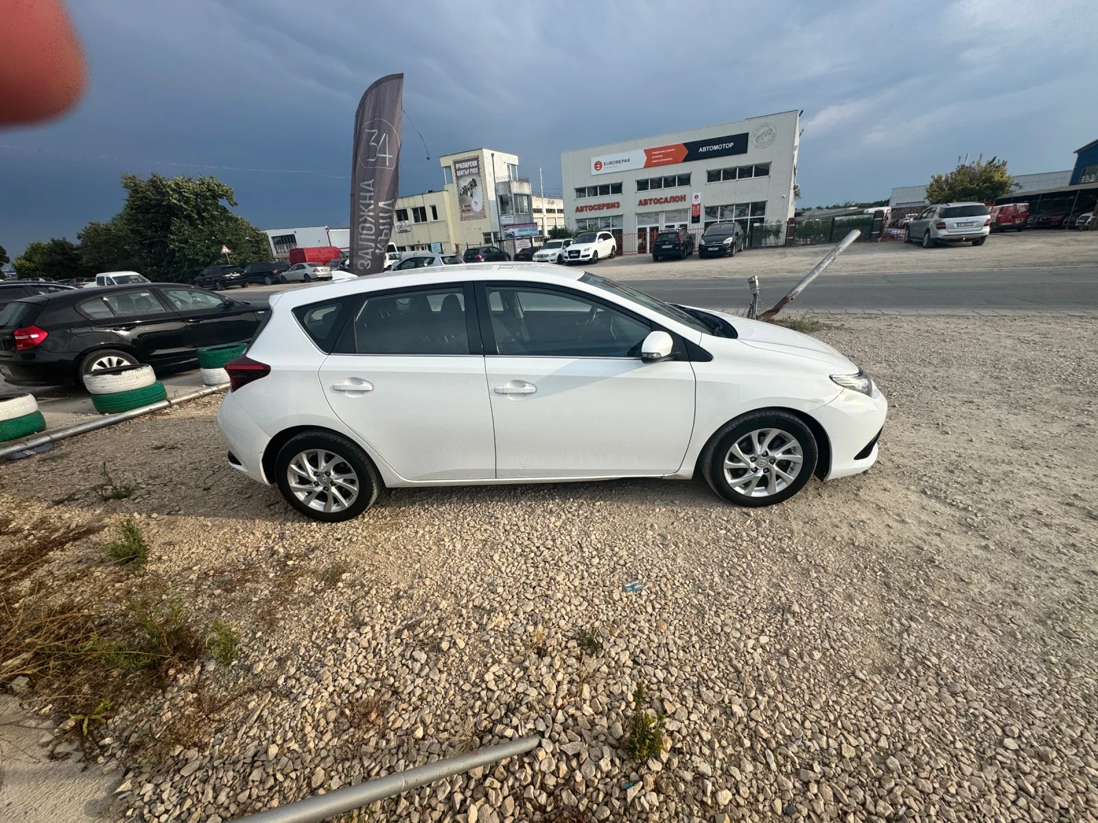 Toyota Auris Facelift  - изображение 8