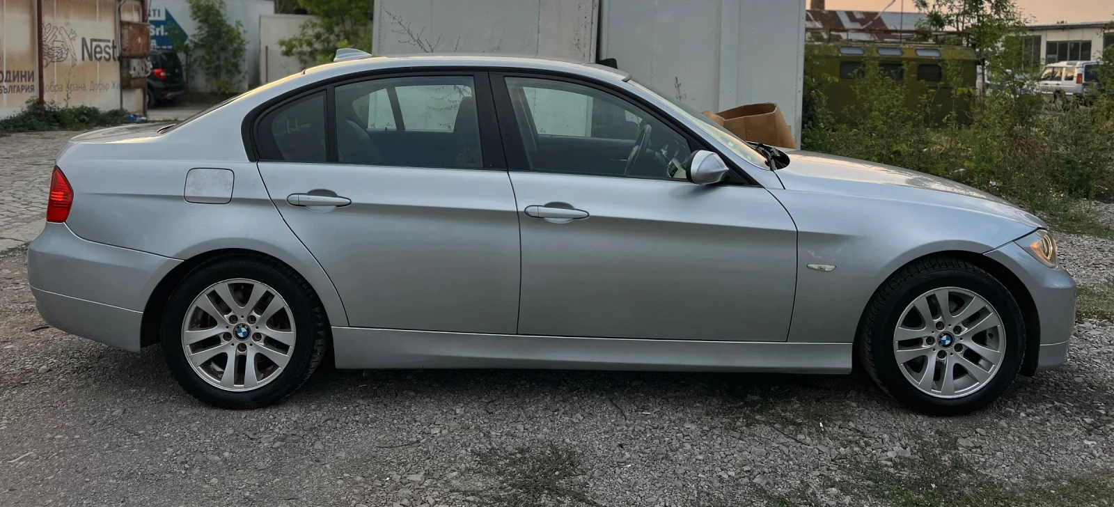 BMW 318 2.0i Кожа/Нави/Памет/Подгрев/ - изображение 6