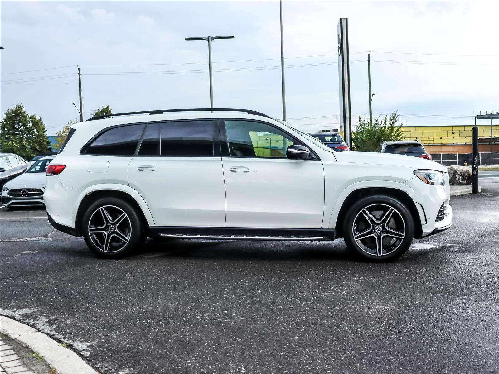 Mercedes-Benz GLS 450  - изображение 2