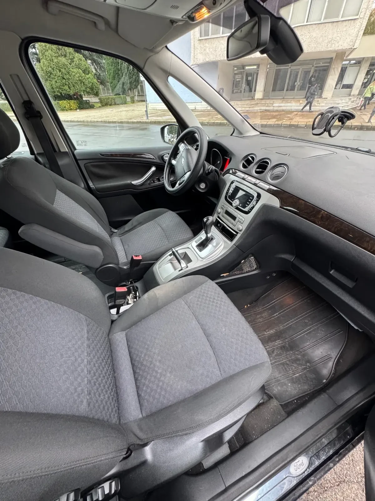 Ford Galaxy ghia - изображение 5