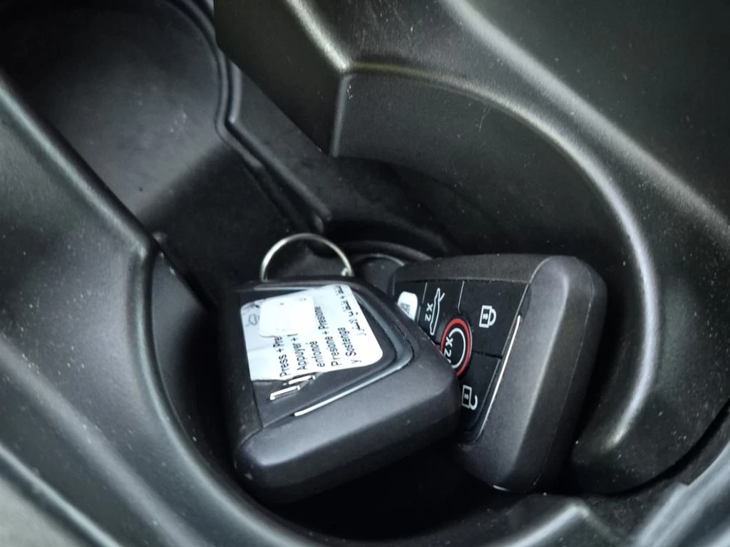 Chevrolet Corvette * 1LT * CARFAX *  - изображение 8