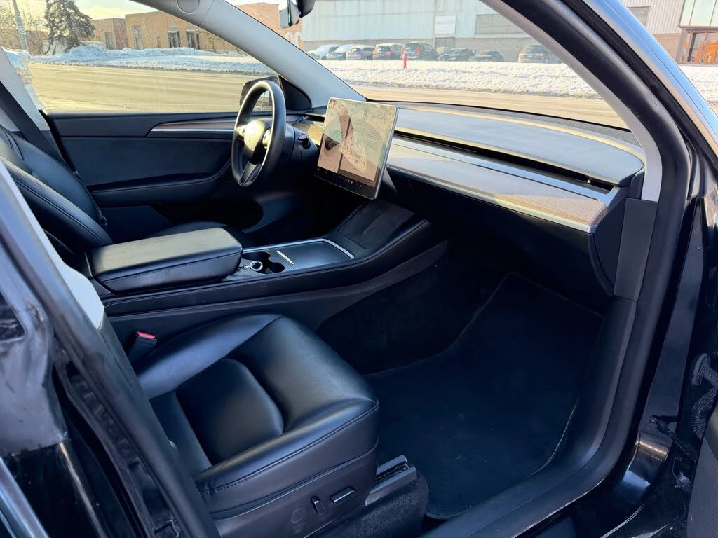 Tesla Model Y  Long* Range* AWD* ����������* (���� �� ��) | Mobile.bg � ����������� 12