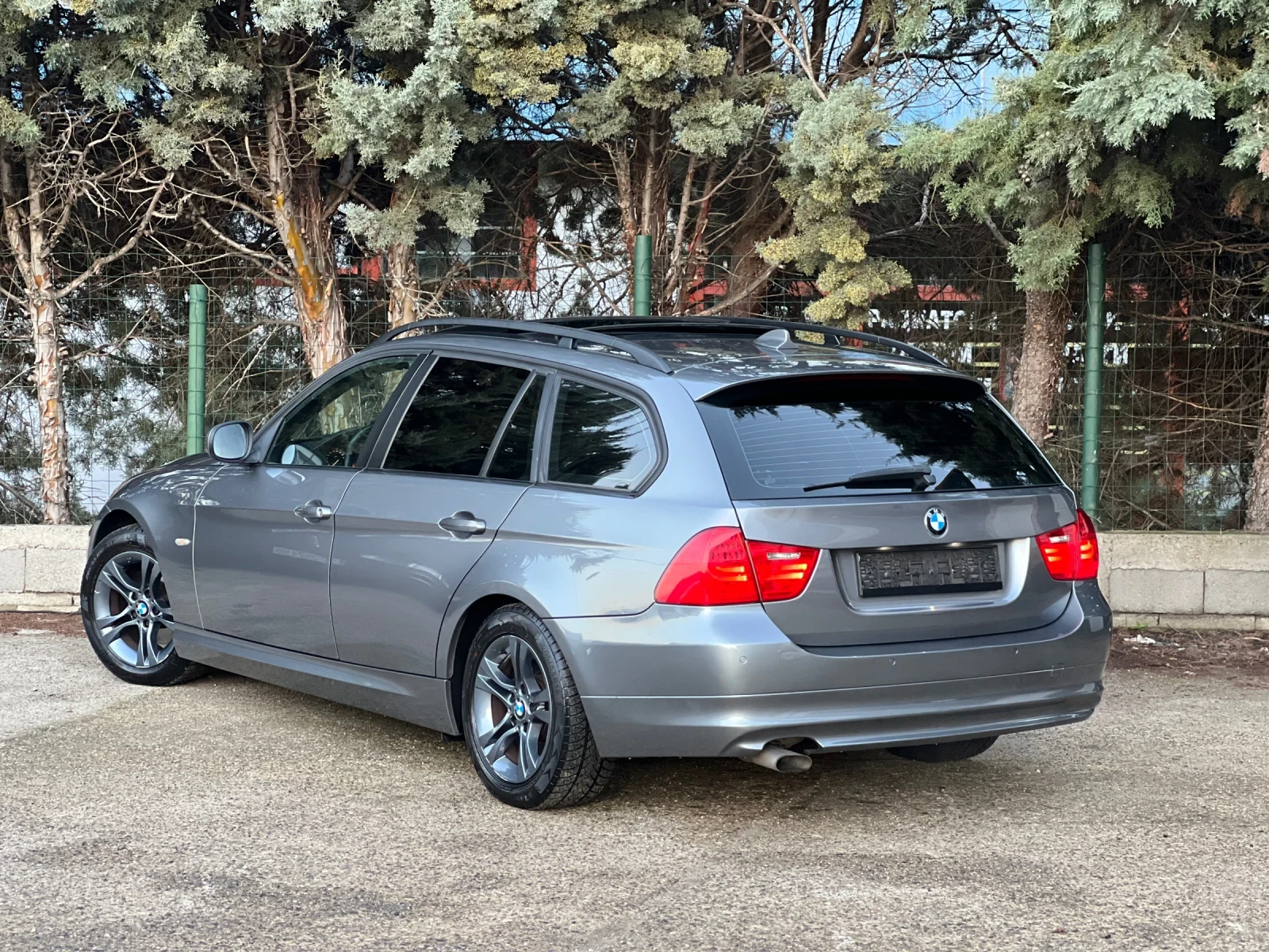 BMW 320 d/Face/Panorama - изображение 6