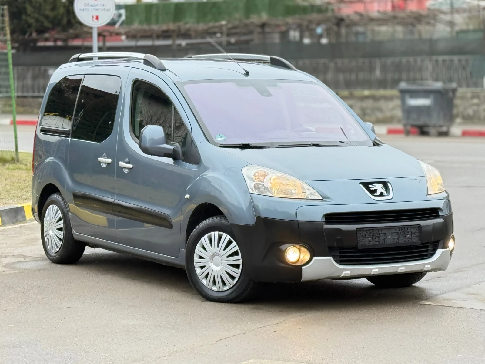 Peugeot Partner 1.6HDI Tepee* Klimatronik - изображение 2