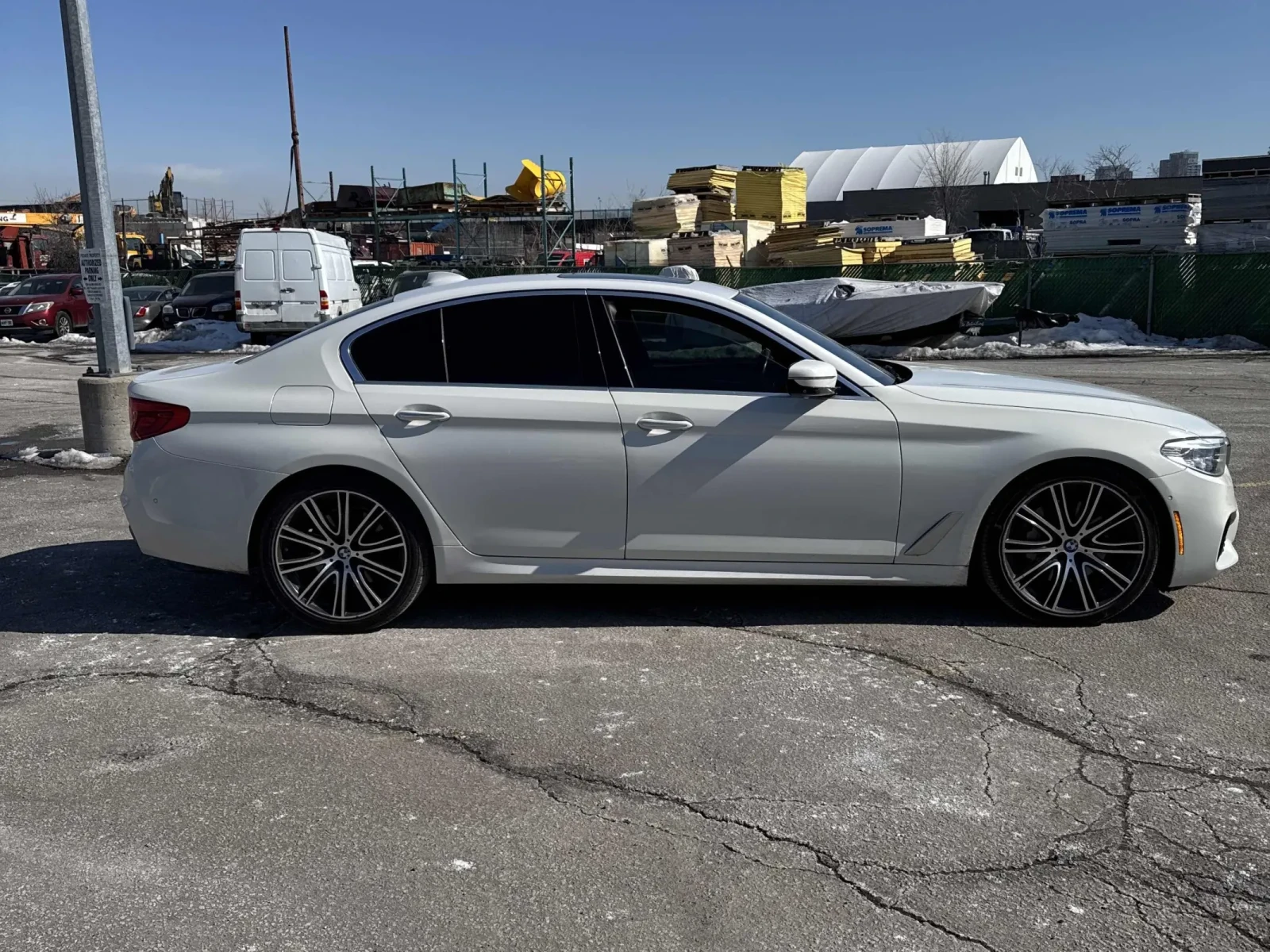 BMW 540 * xDrive * CARFAX * ПАНО * 360 * HARMAN KARDON * , снимка 3 - Автомобили и джипове - 53716674