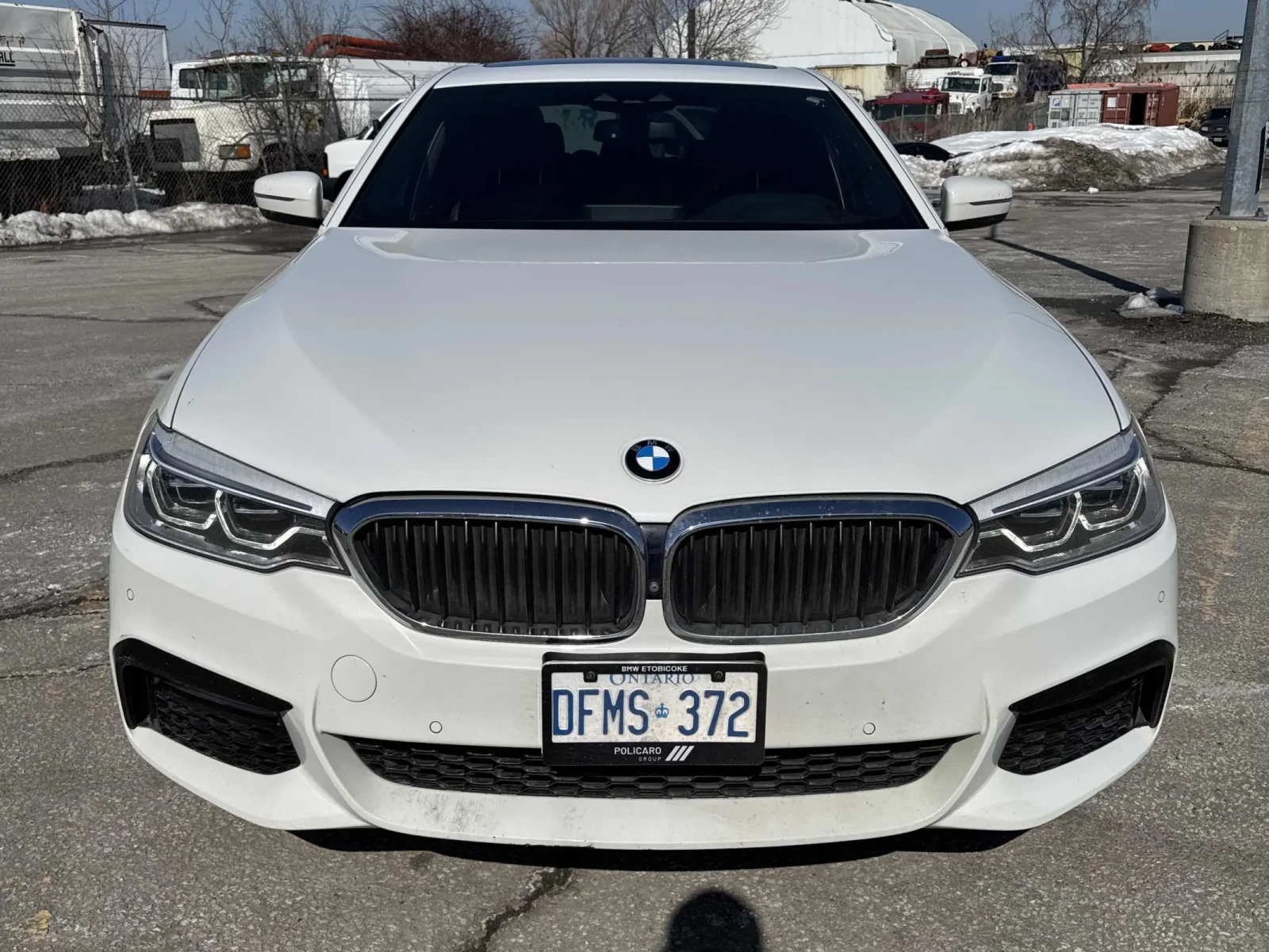 BMW 540 * xDrive * CARFAX * ПАНО * 360 * HARMAN KARDON * , снимка 2 - Автомобили и джипове - 53716674