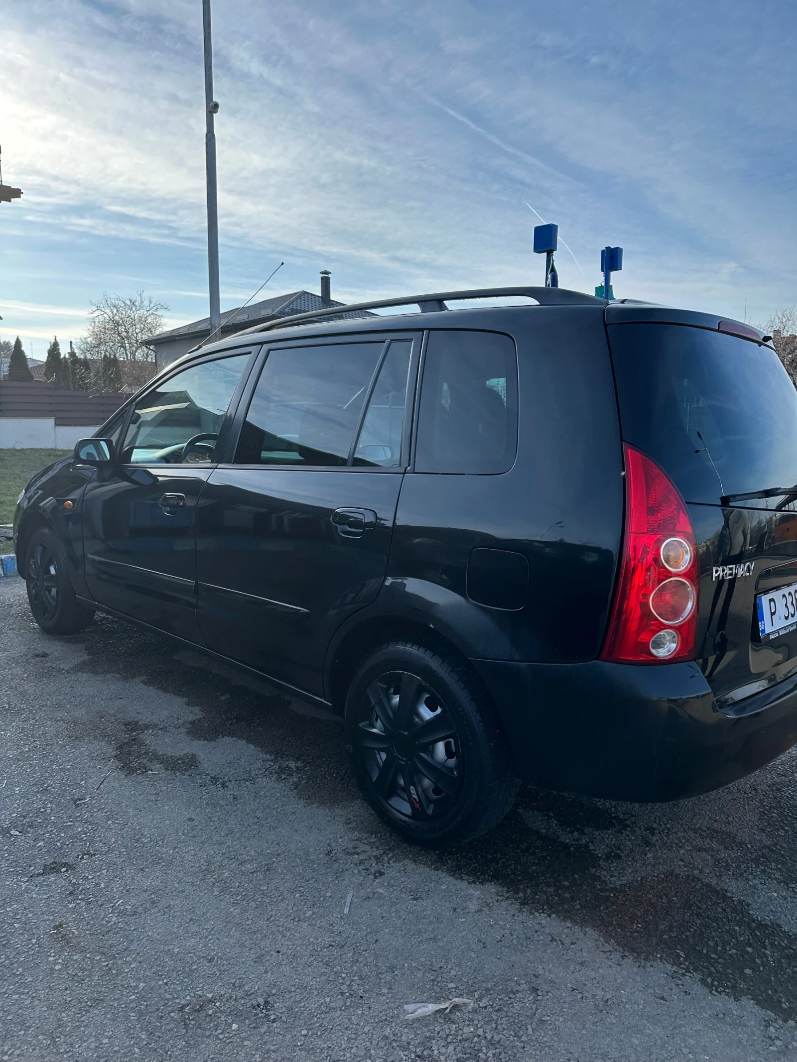 Mazda Premacy 1.8i, снимка 3 - Автомобили и джипове - 53737025