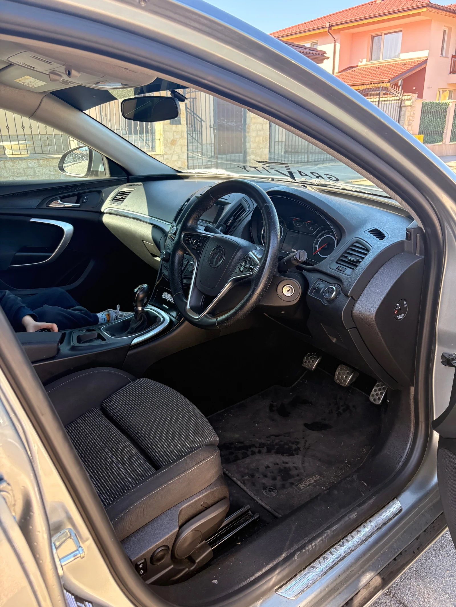 Opel Insignia 2.0 cdti Ecoflex S/S , снимка 12 - Автомобили и джипове - 53799617