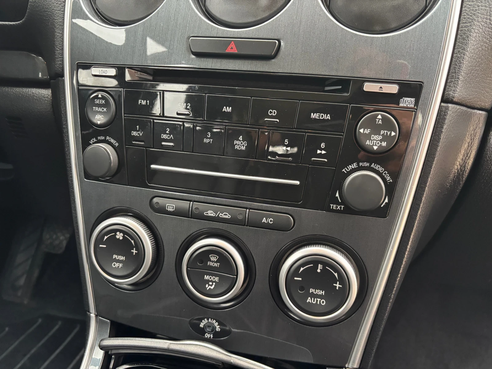 Mazda 6, снимка 12 - Автомобили и джипове - 53903649