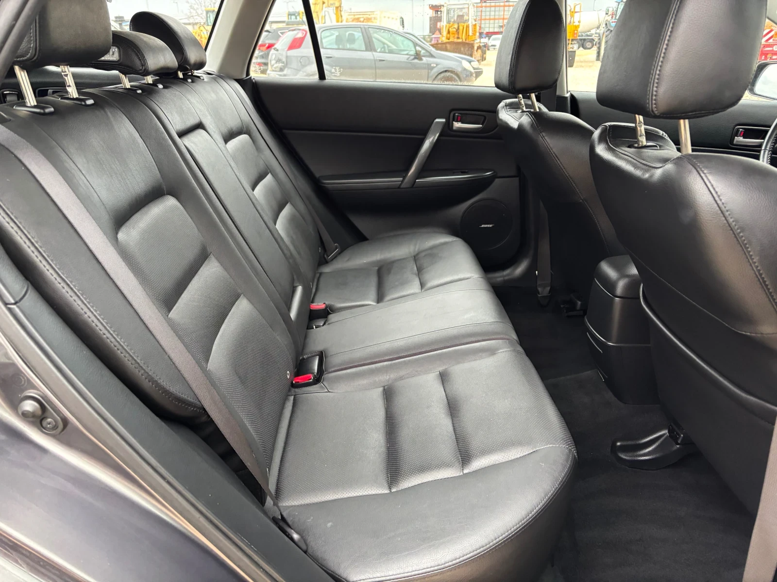 Mazda 6, снимка 11 - Автомобили и джипове - 53903649