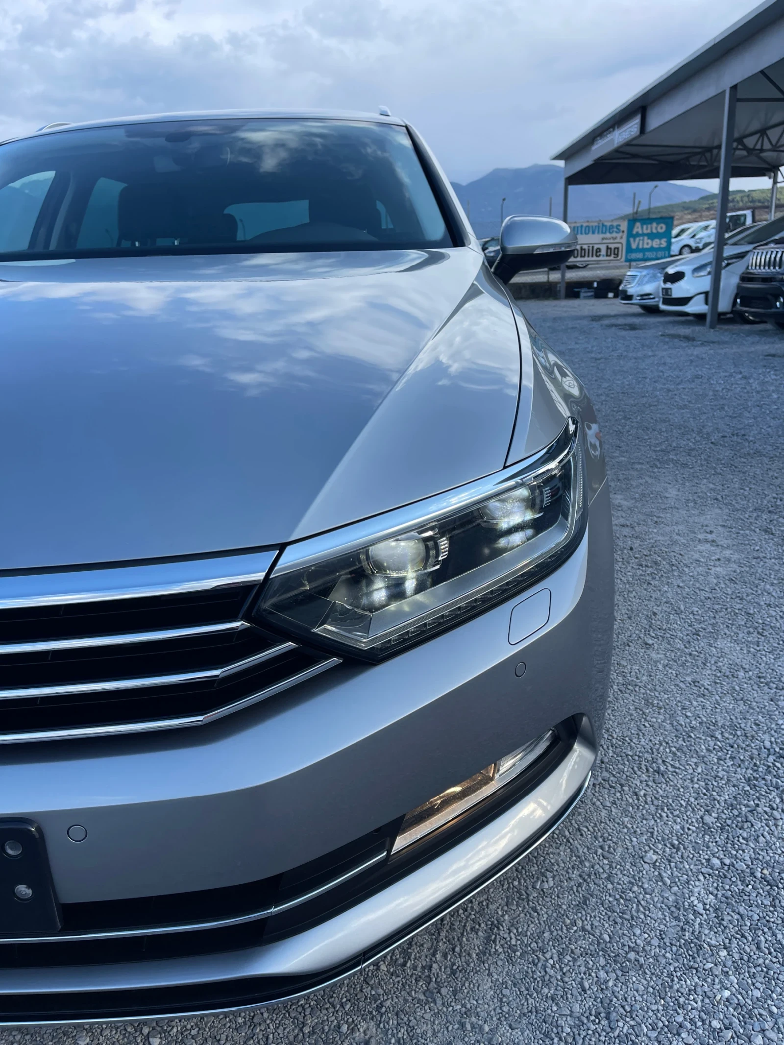 VW Passat High-Line! 157k KM!! UNIKAT!!!, снимка 17 - Автомобили и джипове - 53940291