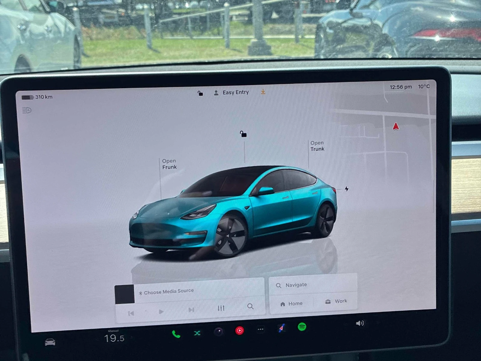 Tesla Model 3 RWD/Partial Premium Interior, снимка 10 - Автомобили и джипове - 54273368