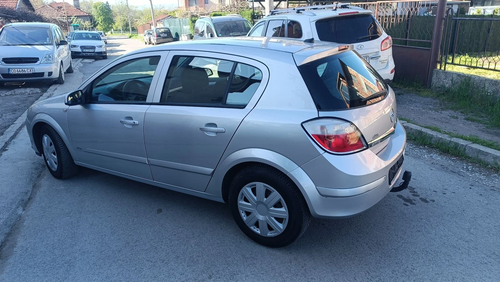 Opel Astra 1.6 перфектен.навигация , снимка 8 - Автомобили и джипове - 54321688