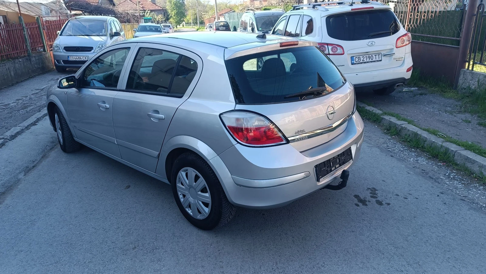 Opel Astra 1.6 перфектен.навигация , снимка 9 - Автомобили и джипове - 54321688