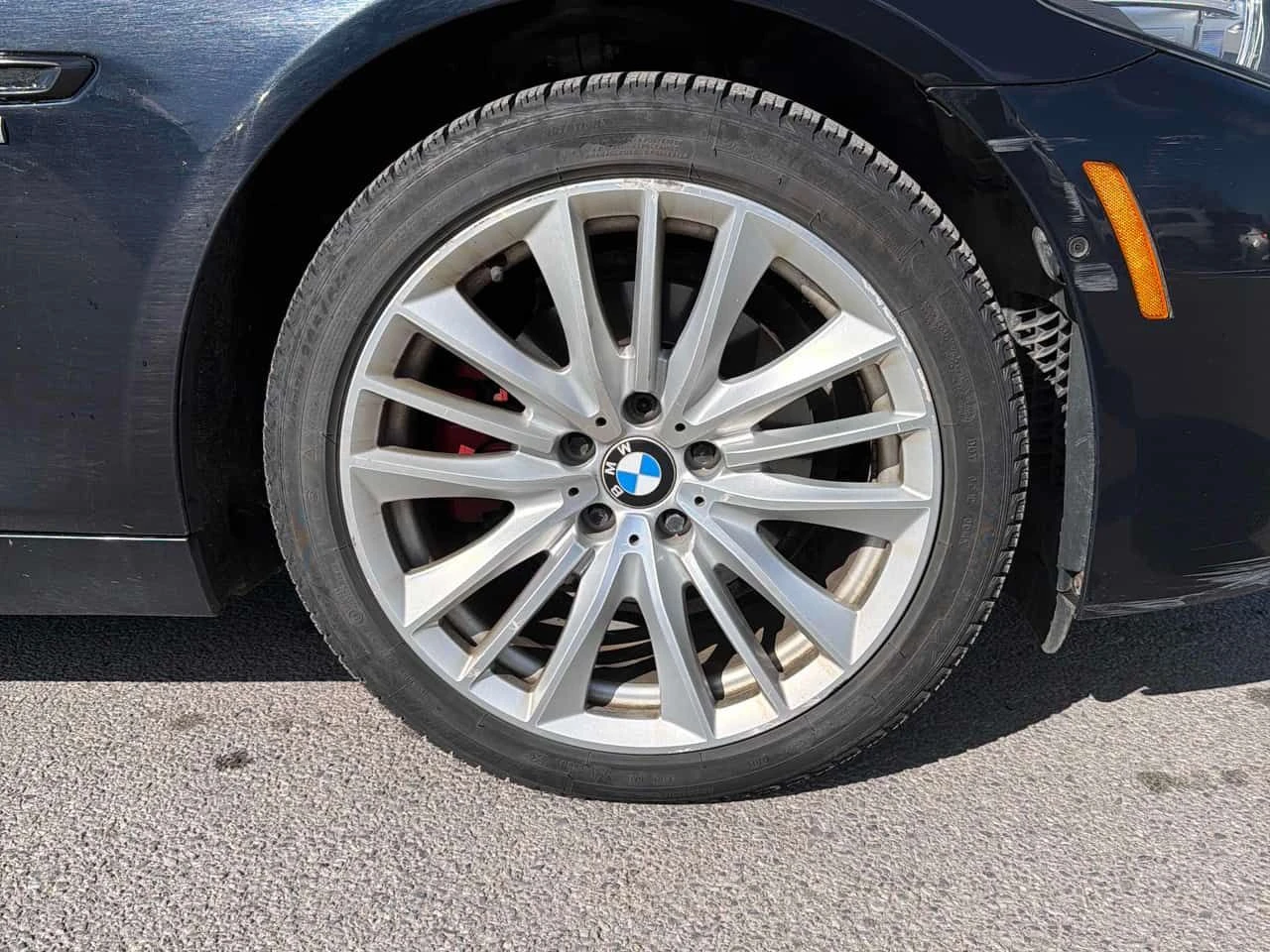 BMW 528 * 528i xDrive* KEYLESS* ПОДГРЕВ* , снимка 7 - Автомобили и джипове - 54339064