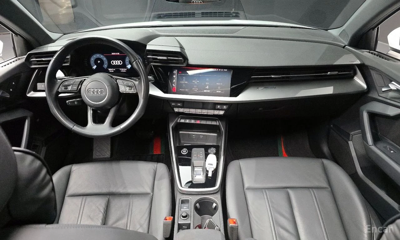 Audi A3 40TFSI* ПАНОРАМА* КОЖА* ПОДГРЕВ* , снимка 9 - Автомобили и джипове - 54342393