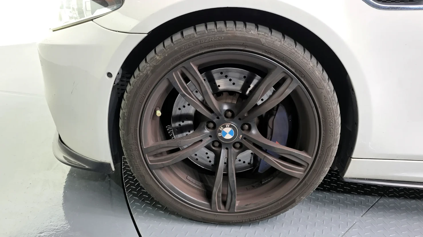 BMW M5 BOWER&WILKINS | HEAD UP , снимка 17 - Автомобили и джипове - 54632396