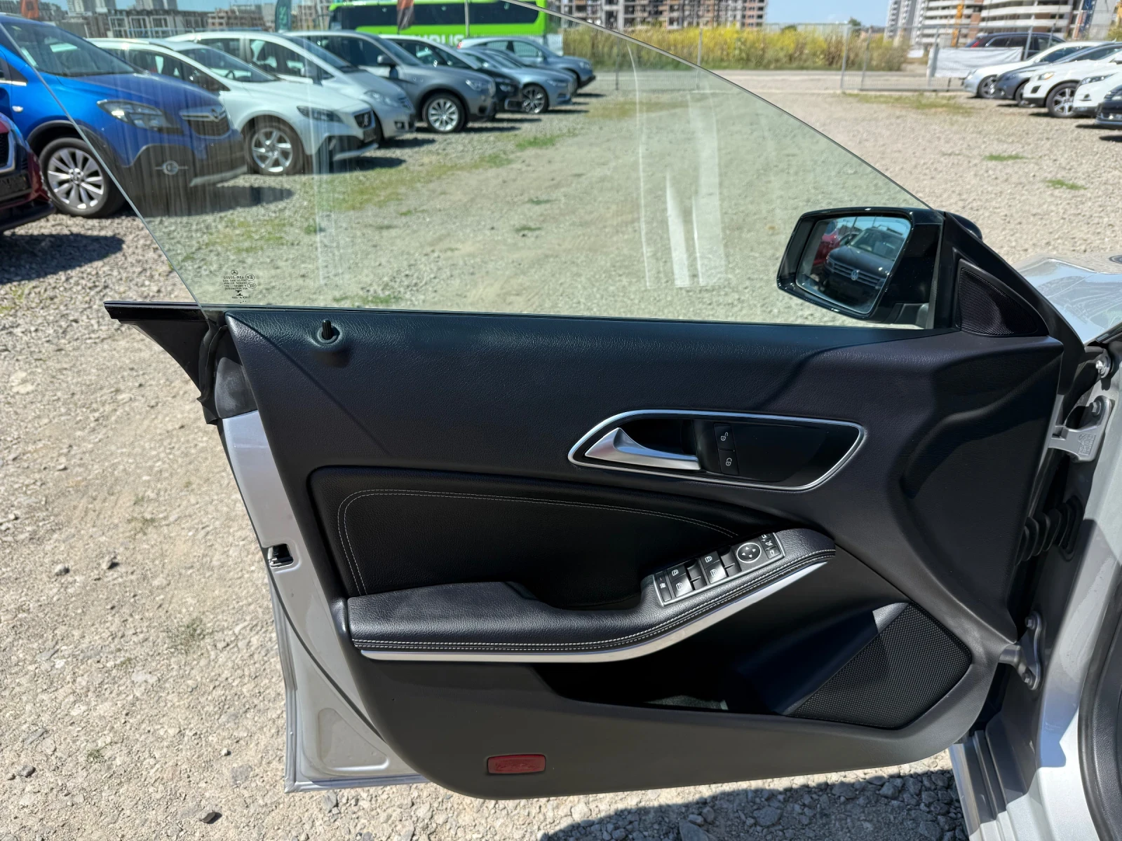 Mercedes-Benz CLA 200 200CDI CH AUTOMAT NAVI, снимка 6 - Автомобили и джипове - 54977635
