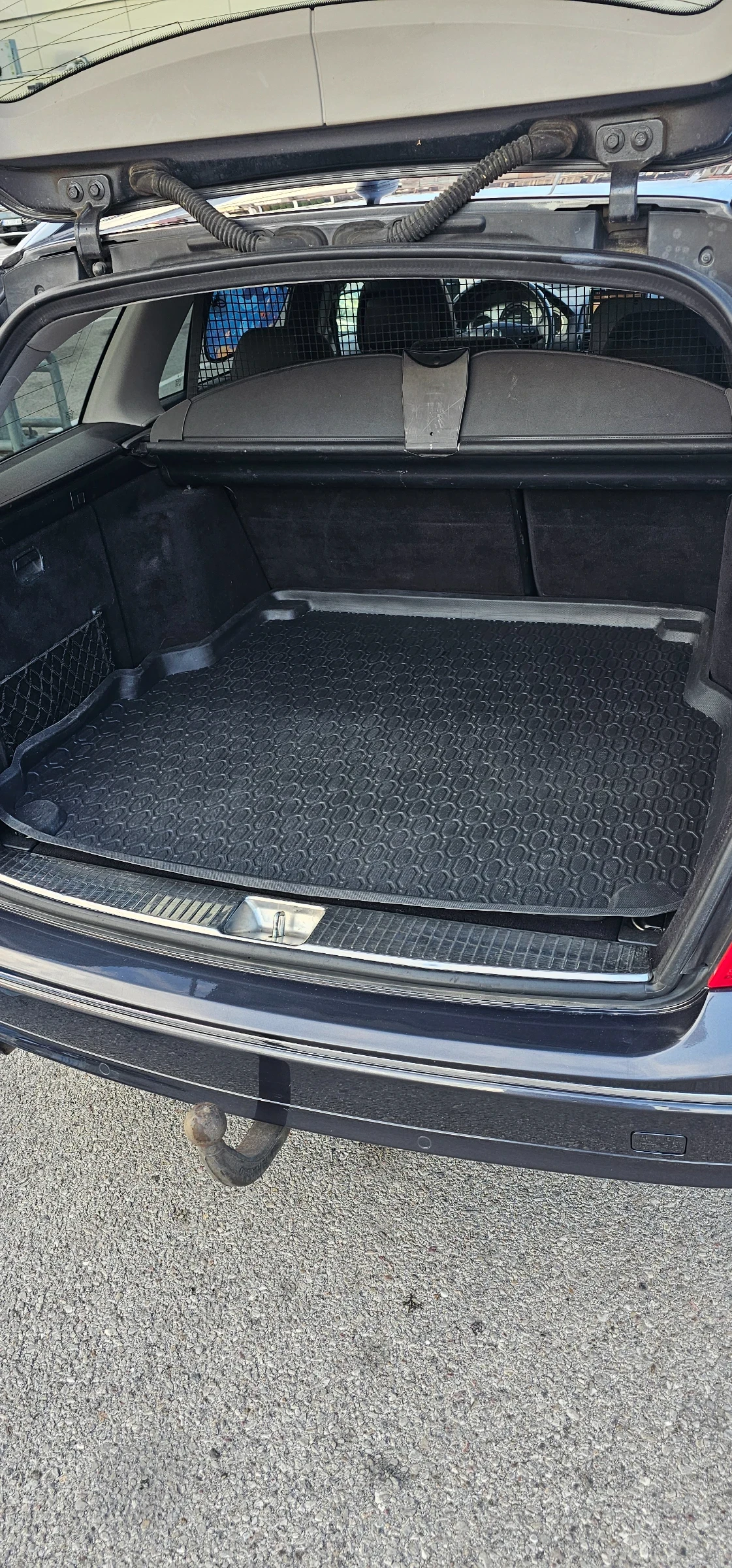 Mercedes-Benz C 220, снимка 13 - Автомобили и джипове - 55178123