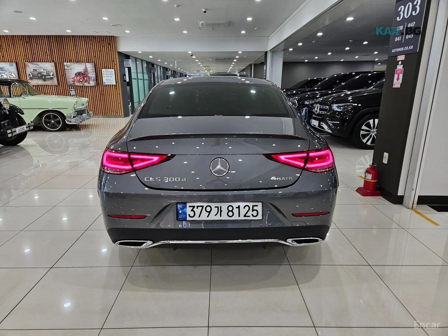 Mercedes-Benz CLS 300d 4MATIC* HUD* КОЖА* ОБДУХВ* ПАНО* НАВИ, снимка 4 - Автомобили и джипове - 55263549