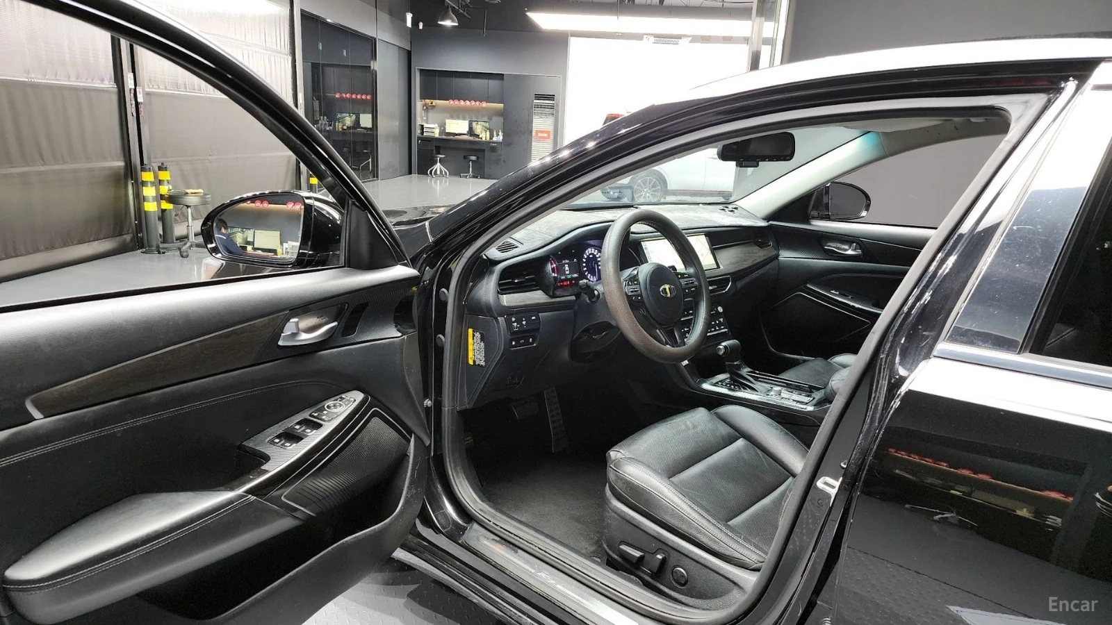 Kia K7 2.5 GDI PRESTIGE* КОЖА* ОБДУХВ* ПОДГРЕВ* , снимка 10 - Автомобили и джипове - 55435997