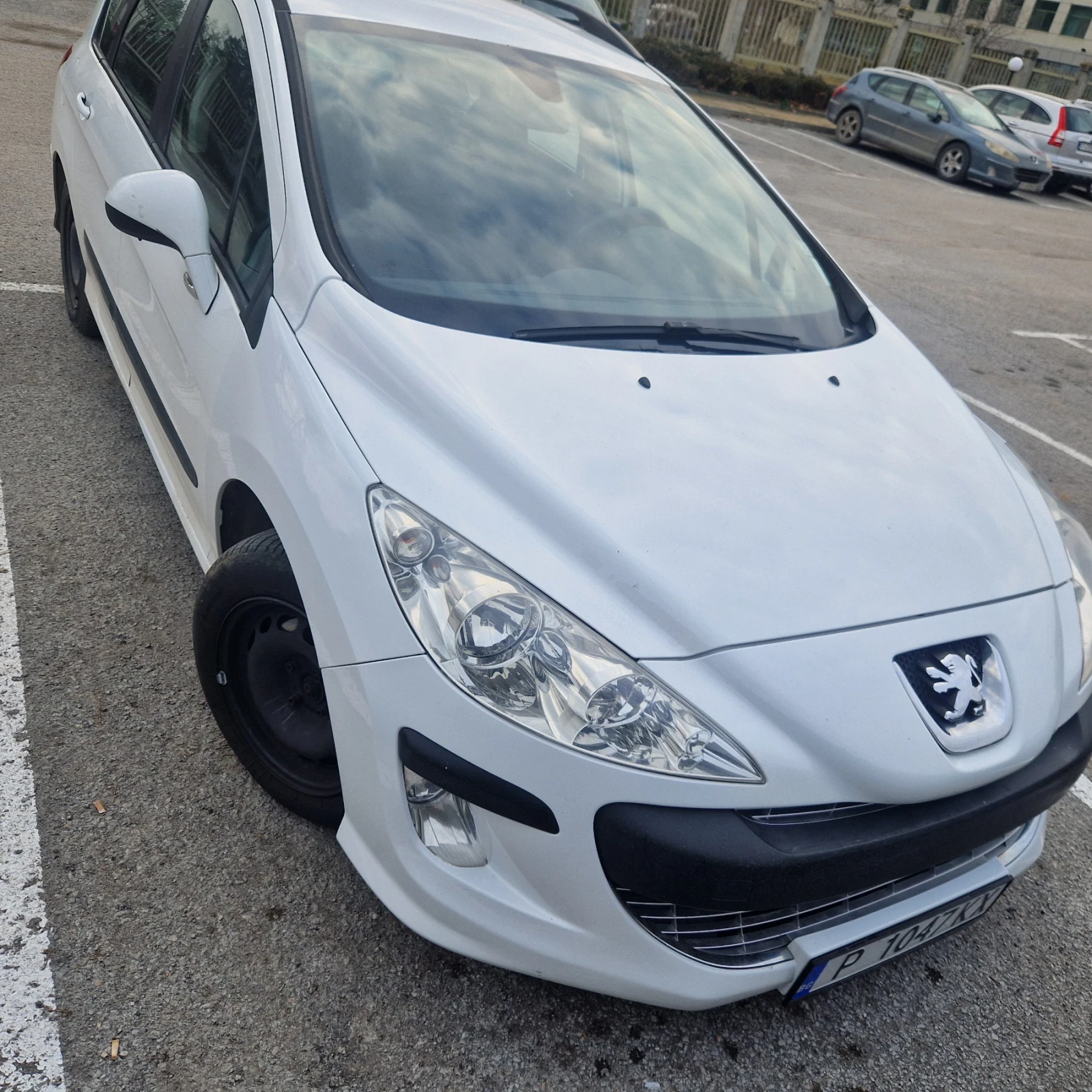 Peugeot 308 Комби, снимка 4 - Автомобили и джипове - 55491585