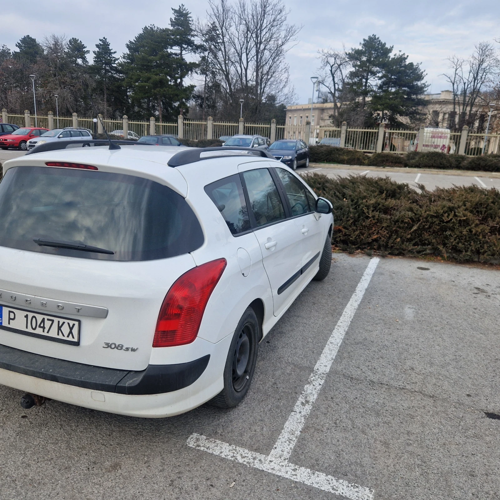 Peugeot 308 Комби, снимка 3 - Автомобили и джипове - 55491585